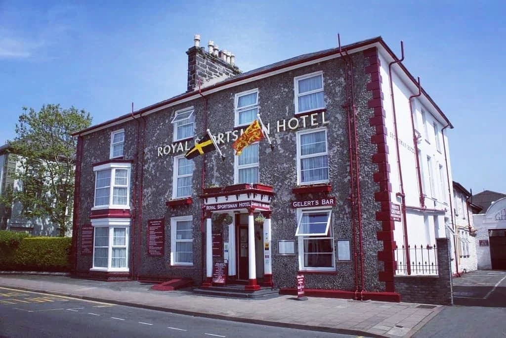 Royal Sportsman Hotel