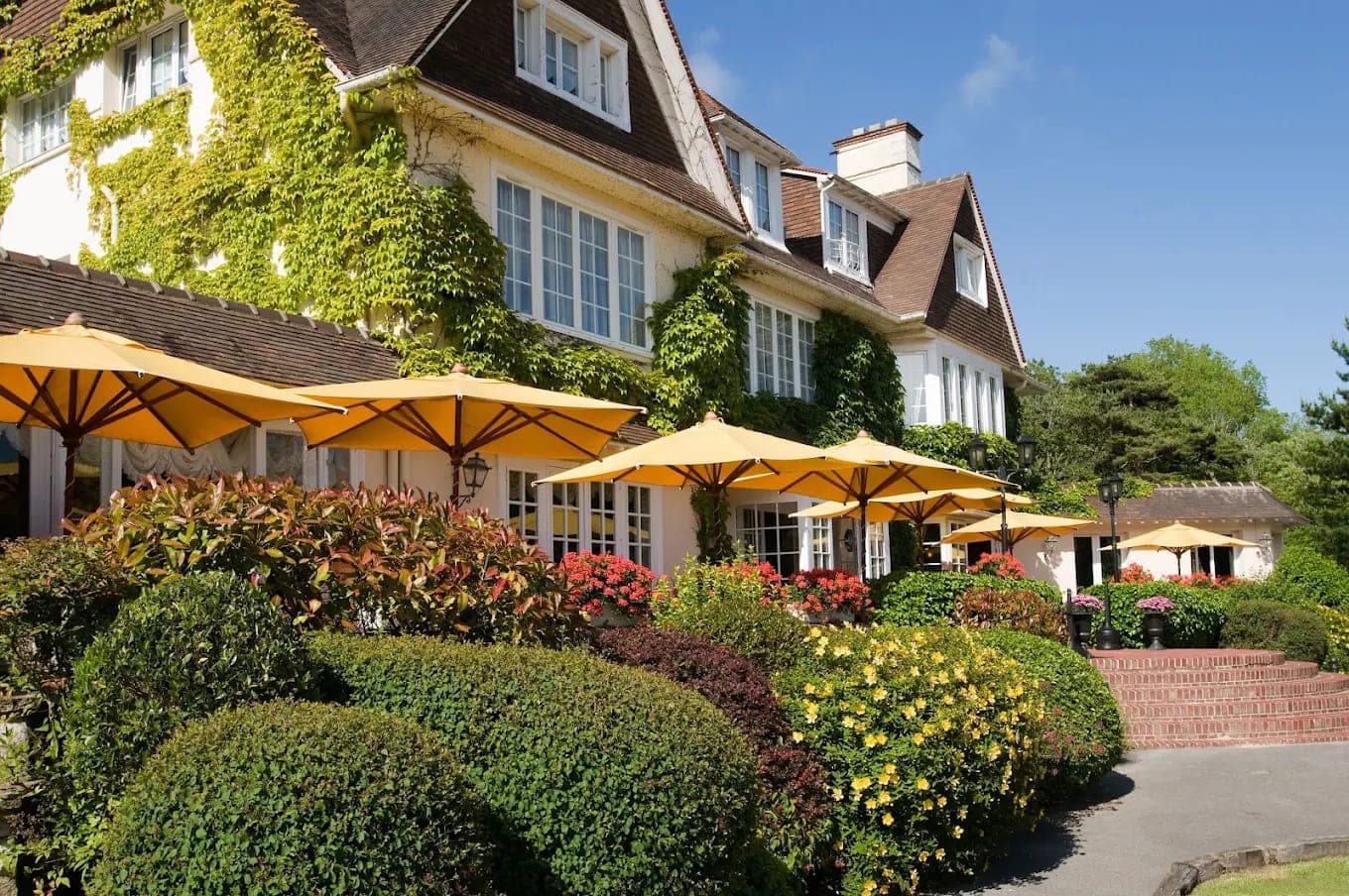 Le Manoir Hôtel