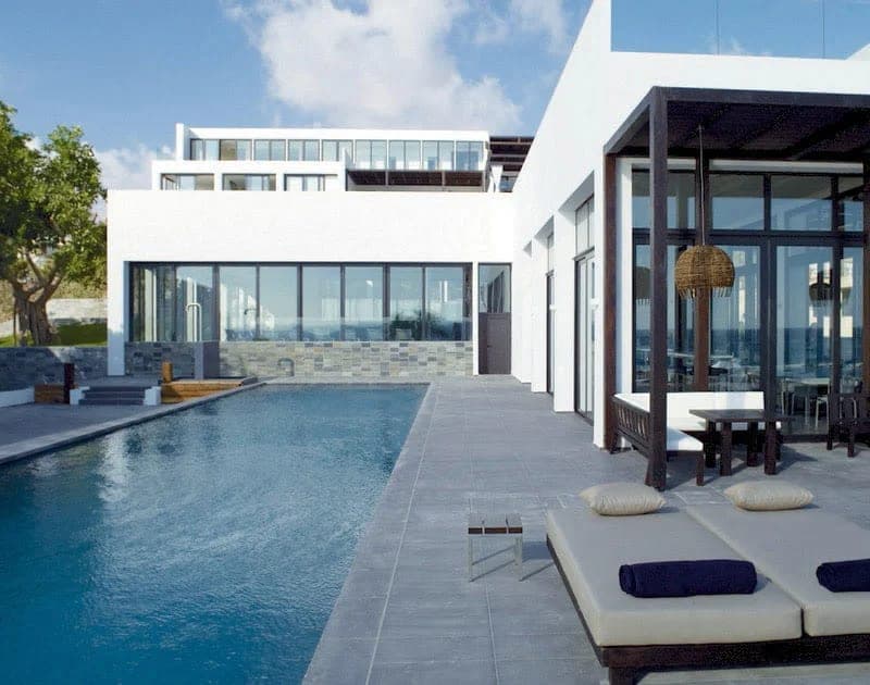 Almyra Hotel